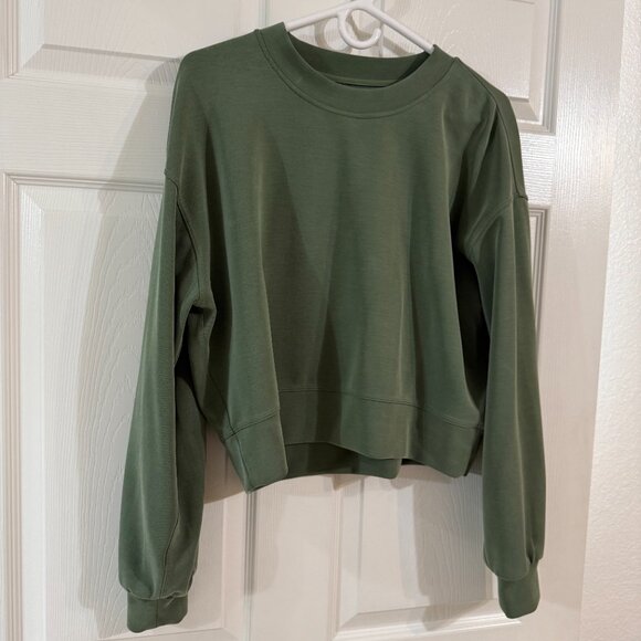 Lululemon Perfectly Oversized Cropped Crew Softstreme - Green Twill - Size 4 - Picture 5 of 11